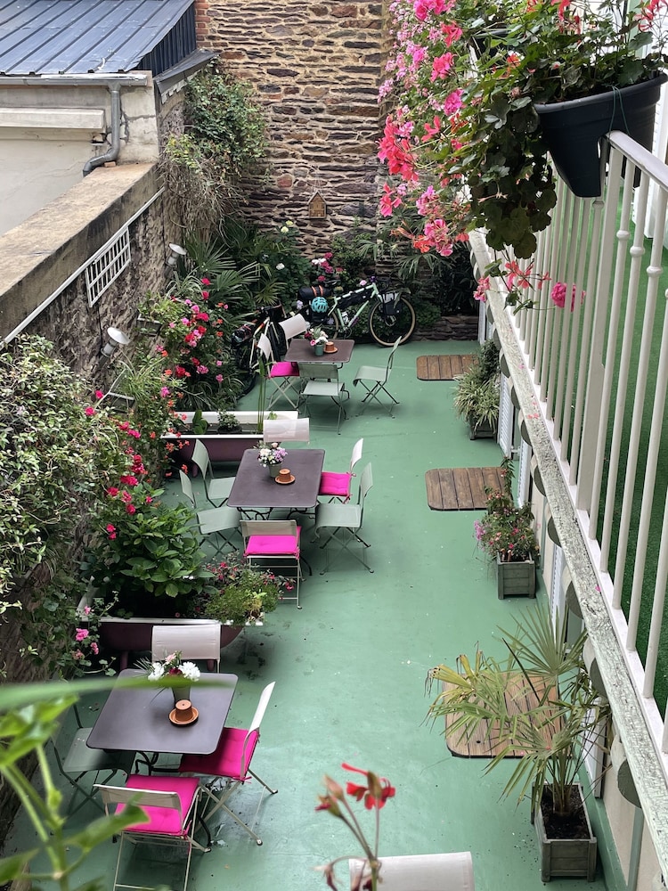 Garden Hotel — photo 7